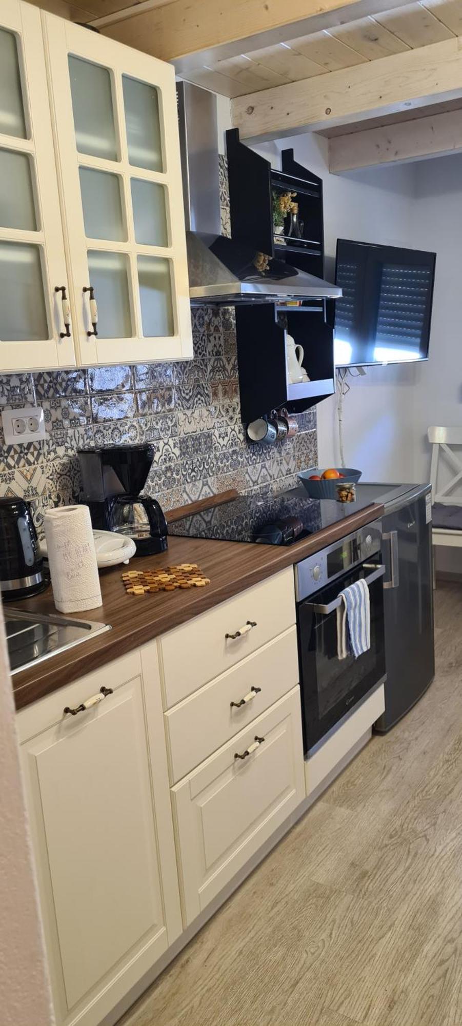 Apartment Loreta *